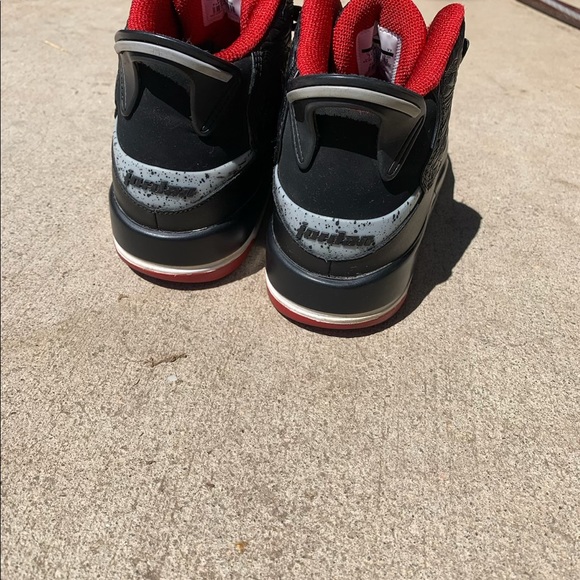 Jordan dub zeros. Red and black 7y - Picture 4 of 4